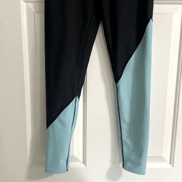 SOUL by SoulCycle Color Block Leggings - Picture 2 of 5